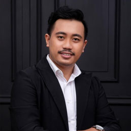 Lukas Holan Ganggastra, S.H., M.H